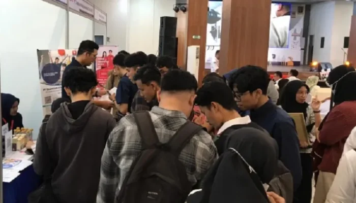 Sediakan 1.400 Lowongan Kerja, Pemko Padang Gelar Job Fair 2025