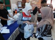 Pertamina Gelar Pasar Murah, Seribu Warga Padang Nikmati Sembako Rp30 Ribu