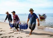 Menteri Koperasi Hadiri Peresmian SPBU Nelayan 18.237.014, Wujudkan Kampung Nelayan Merah Putih