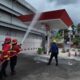 Pertamina Simulasi Penanganan Kebocoran Tangki Motor di SPBU di Padang
