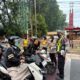 Polda Sumbar Bagikan Masker kepada Warga, Ingatkan Pentingnya Jaga Kesehatan